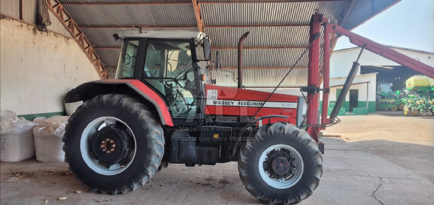 TRATOR MASSEY FERGUSON MF 680 Tração 4x4 ALL Máquinas e Implementos RONDONOPOLIS MATO GROSSO MT